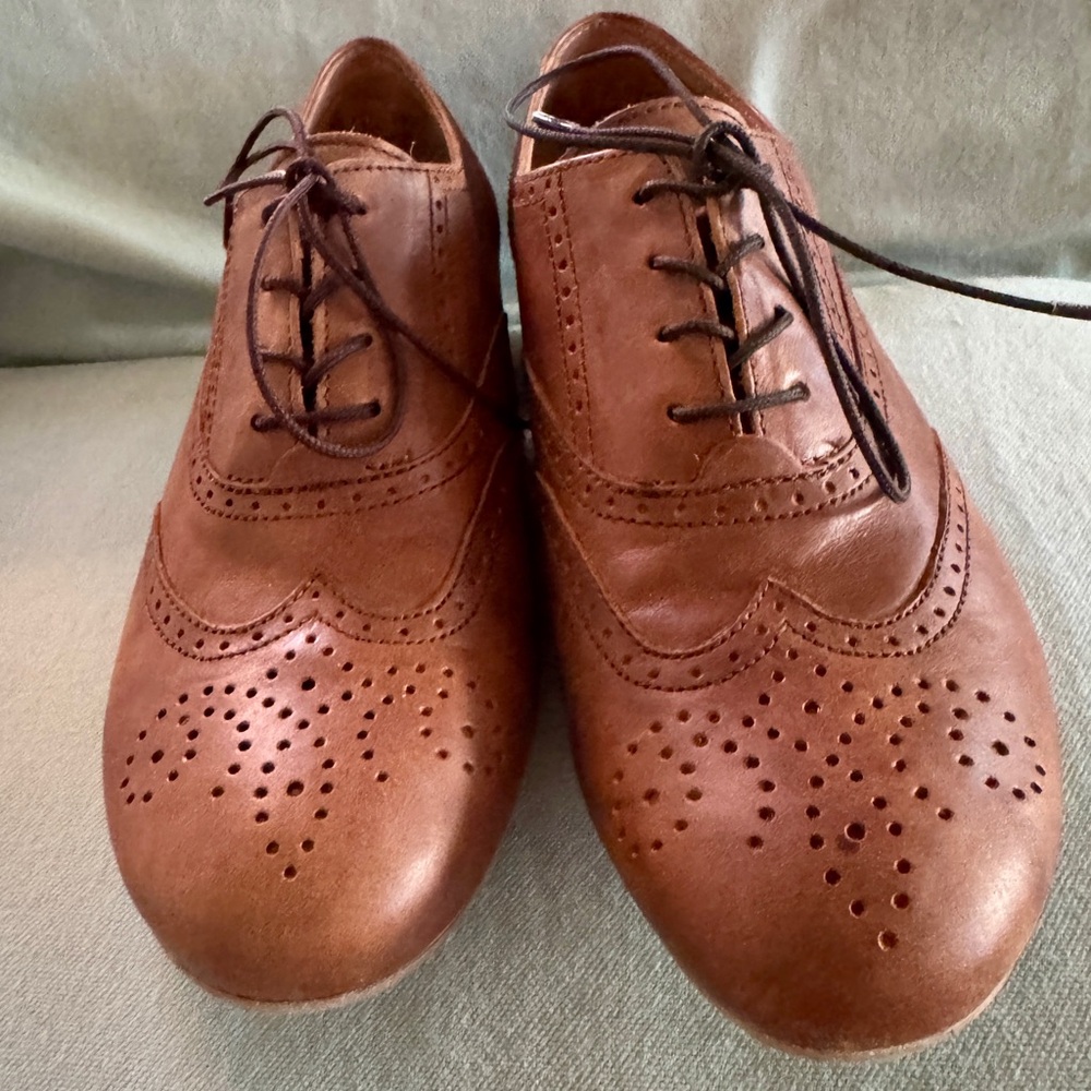 Gabor Oxfords